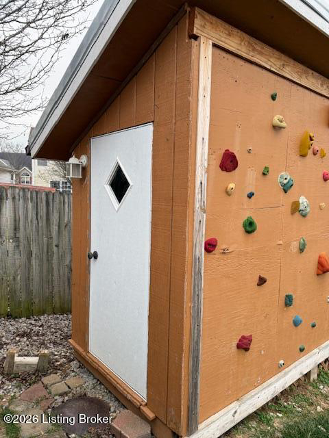 Listing Image 6
