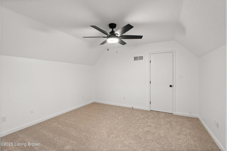 Listing Image 26