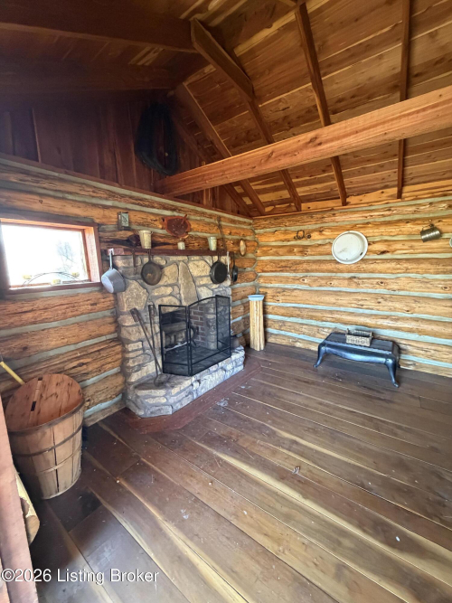Listing Image 26