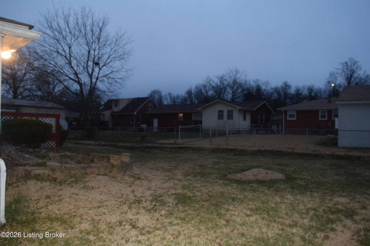 Listing Image 27