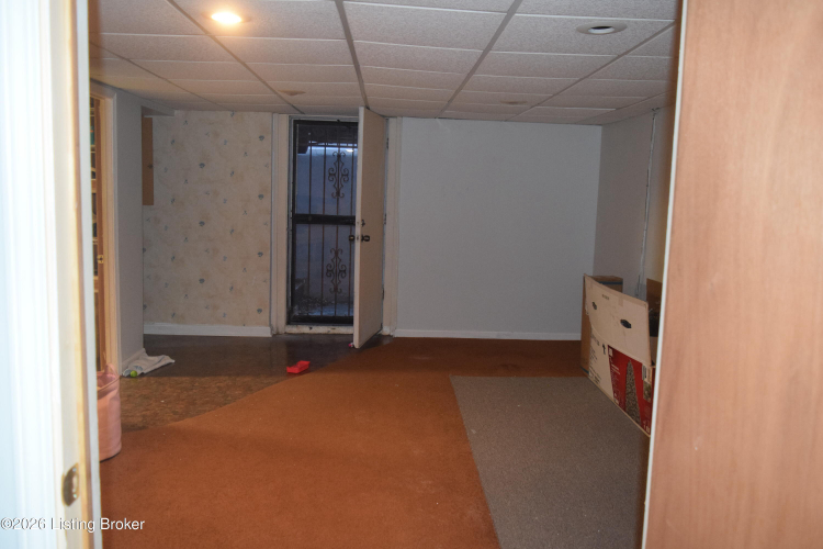 Listing Image 74