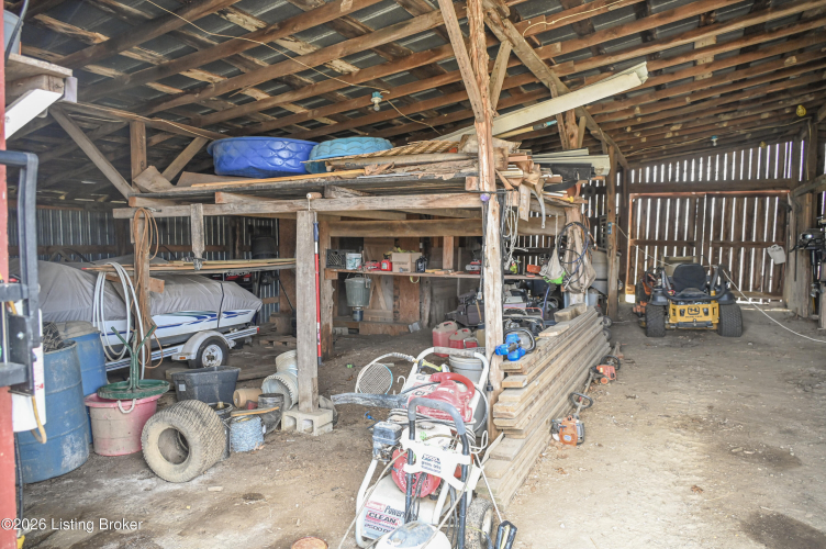 Listing Image 38