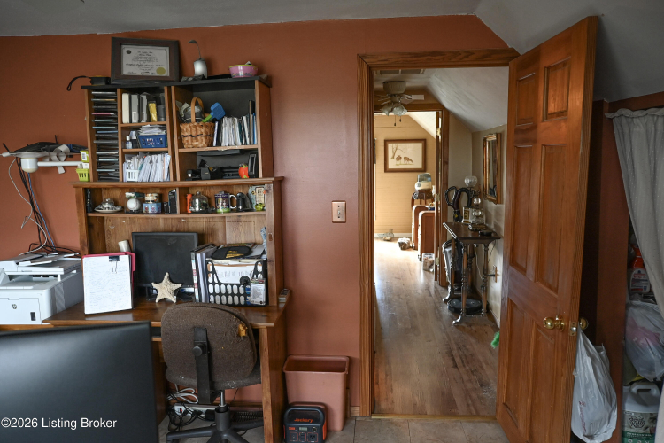 Listing Image 61