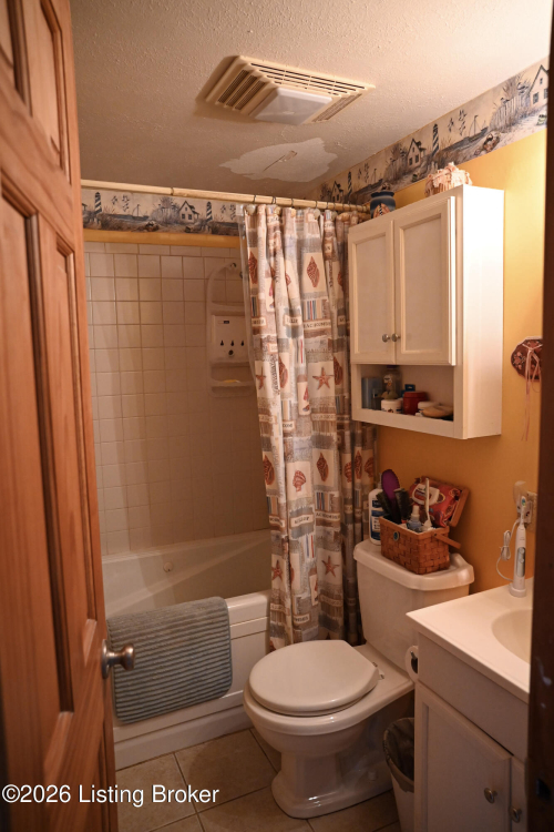 Listing Image 64