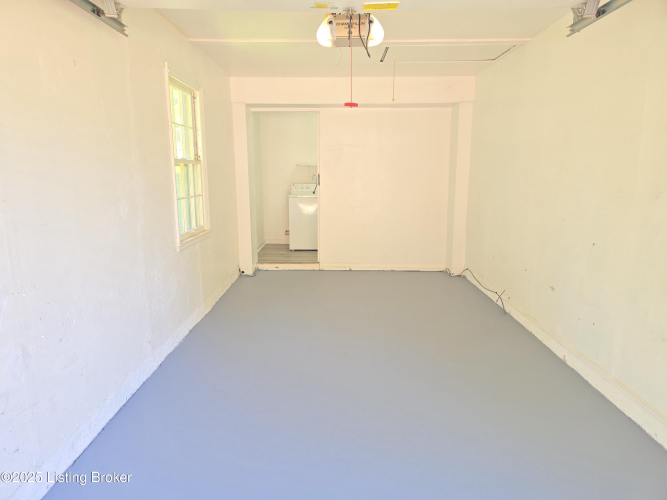 Listing Image 24