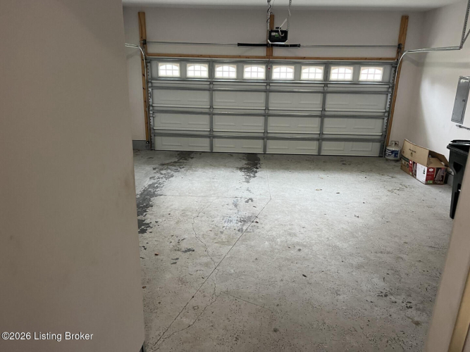 Listing Image 41