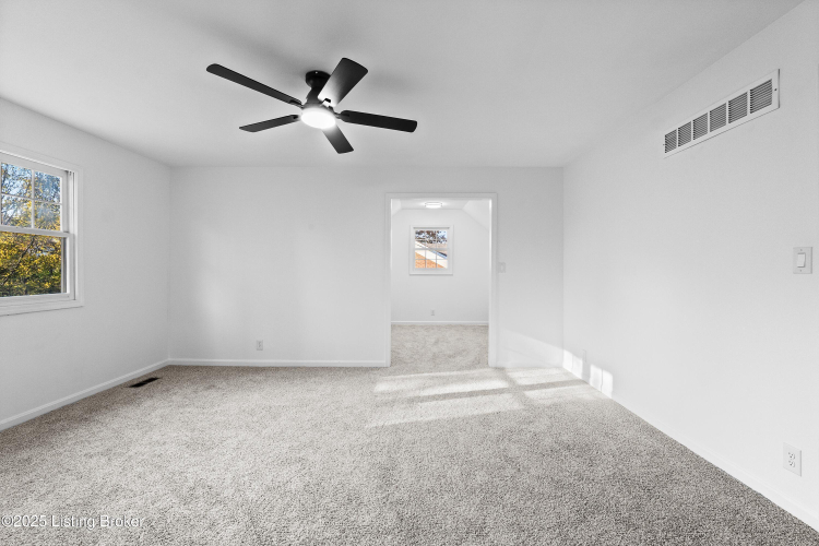 Listing Image 64