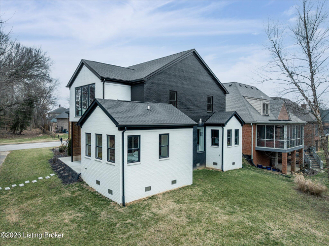 Listing Image 38