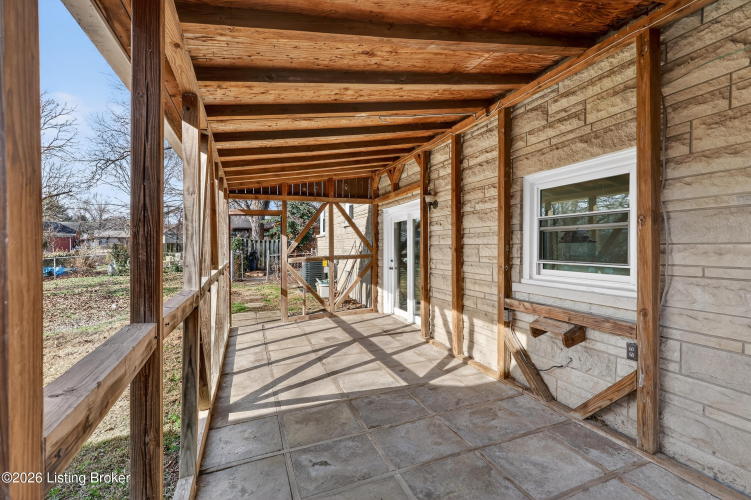Listing Image 33