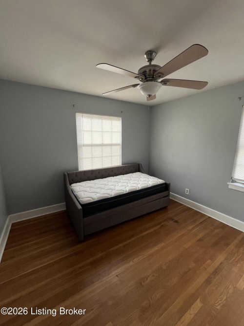 Listing Image 25