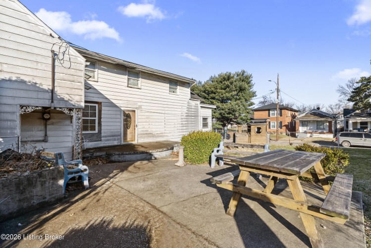 Listing Image 21