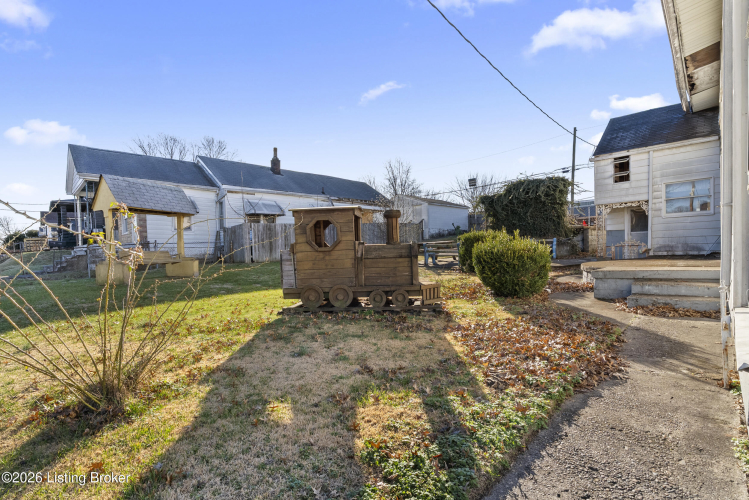 Listing Image 22