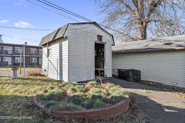 Listing Image 26