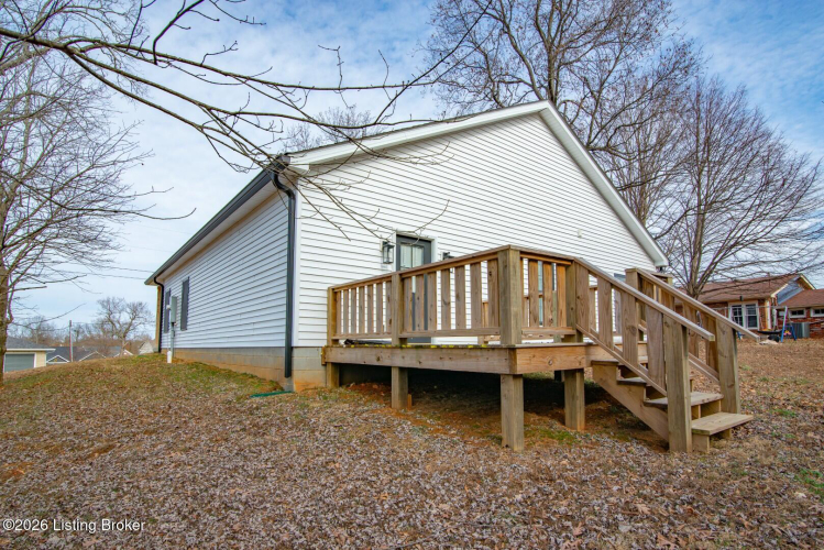 Listing Image 5
