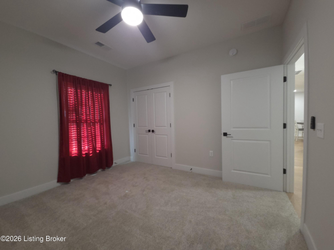 Listing Image 50