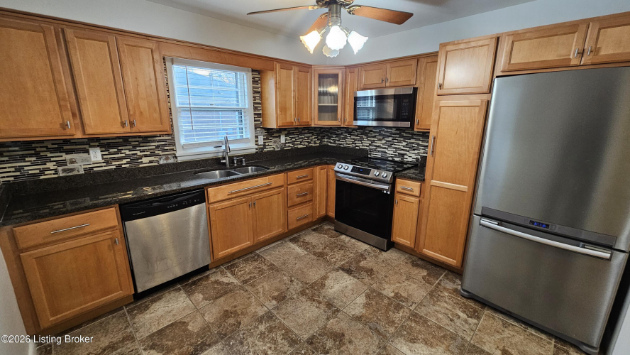 Listing Image 21
