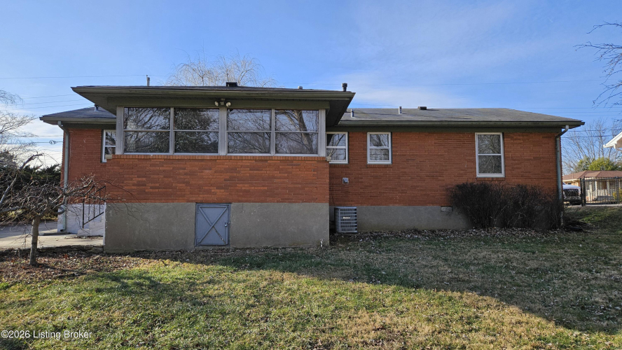 Listing Image 56