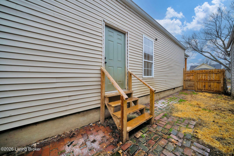 Listing Image 33