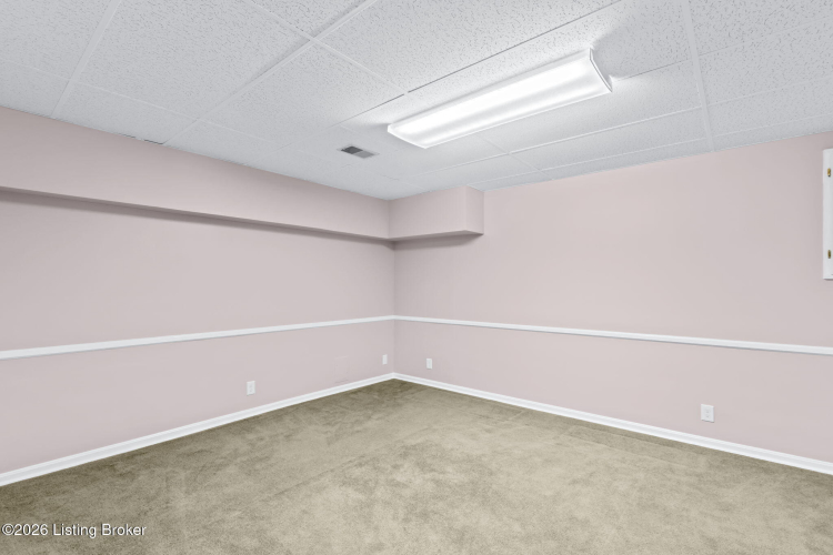 Listing Image 50