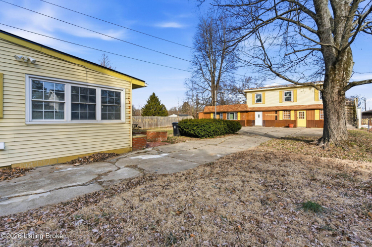 Listing Image 58