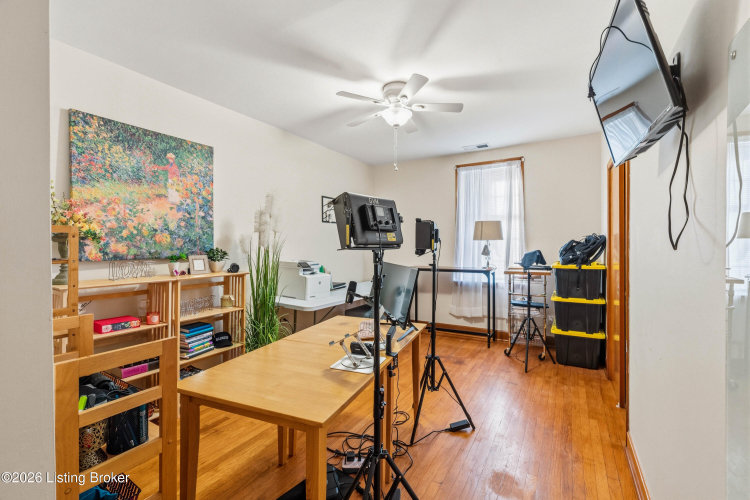 Listing Image 53
