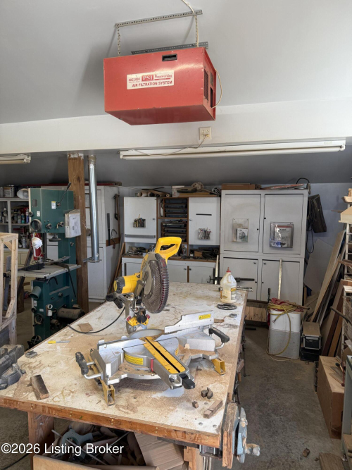 Listing Image 32