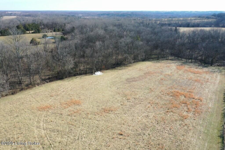 Listing Image 8