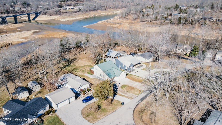 Listing Image 40