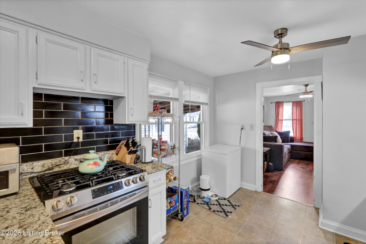 Listing Image 13