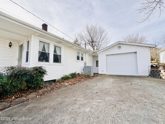 Listing Image 27