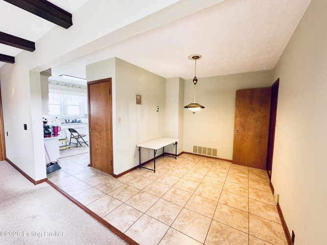 Listing Image 45