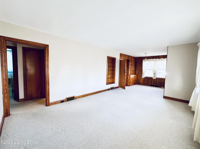 Listing Image 50