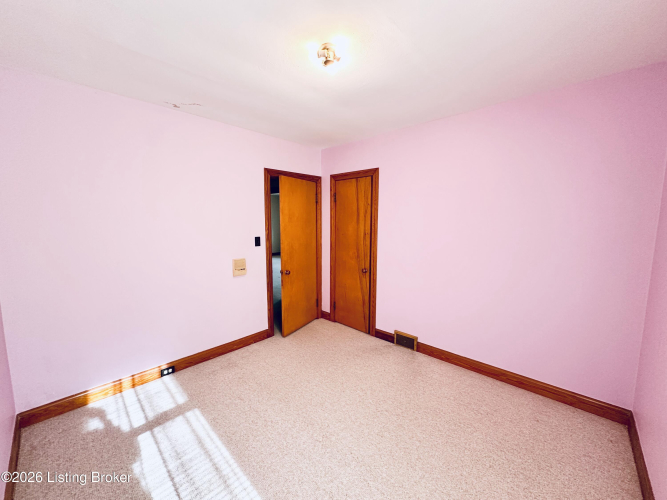 Listing Image 53