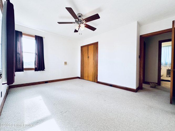 Listing Image 57