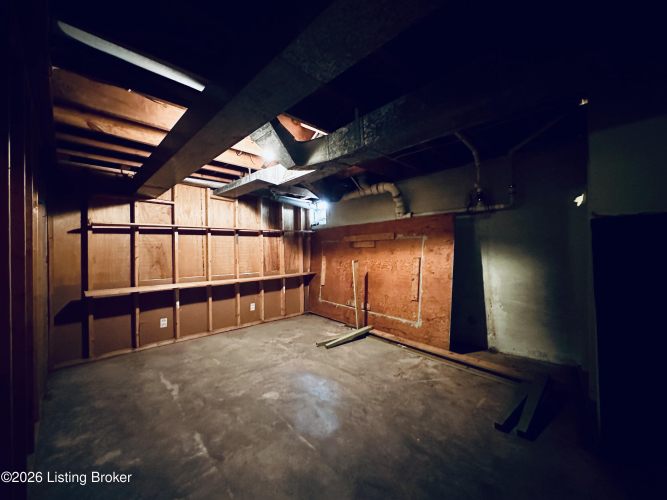 Listing Image 80