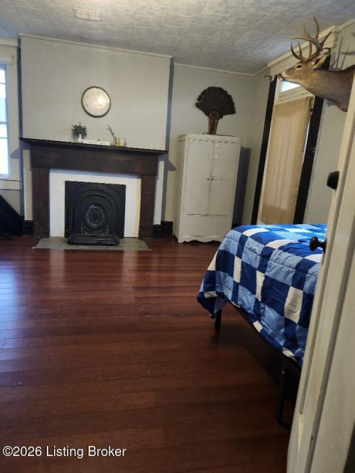 Listing Image 19