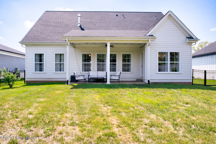 Listing Image 44