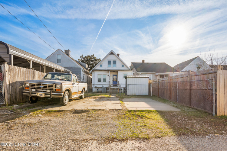 Listing Image 7