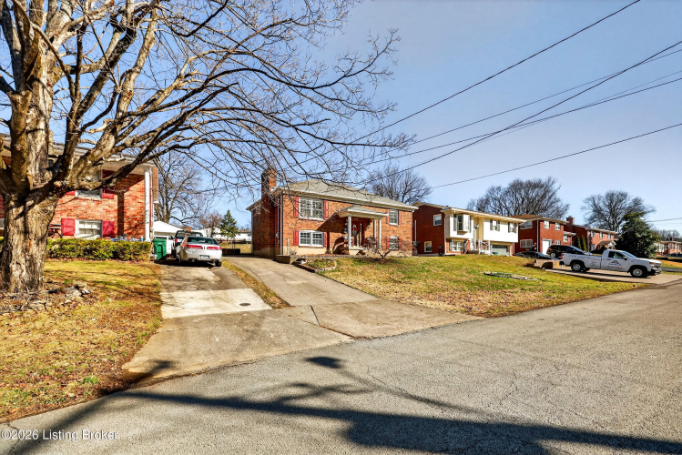 Listing Image 52