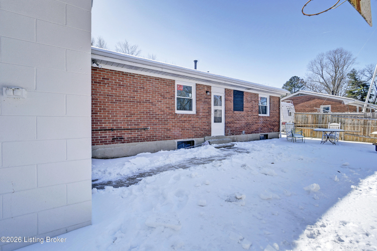 Listing Image 32