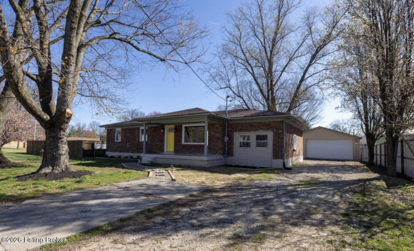 Listing Image 2