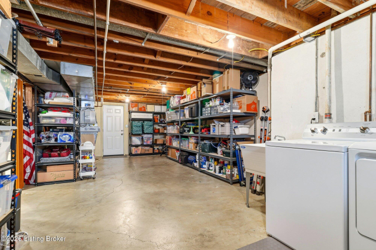 Listing Image 31