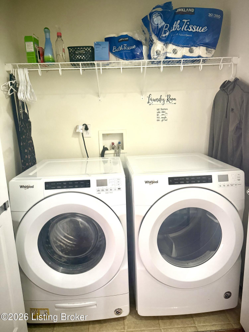 Listing Image 16