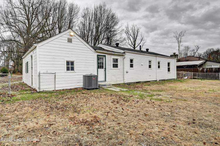 Listing Image 18