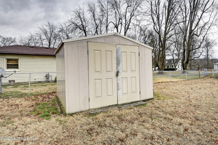 Listing Image 20