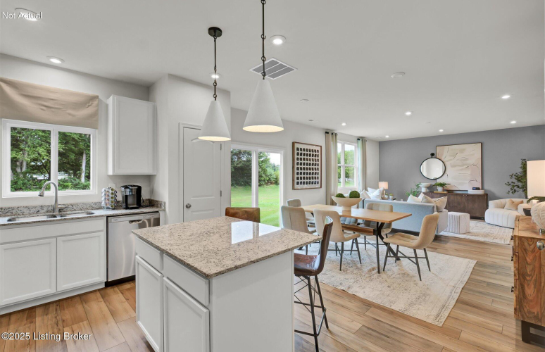 Listing Image 15