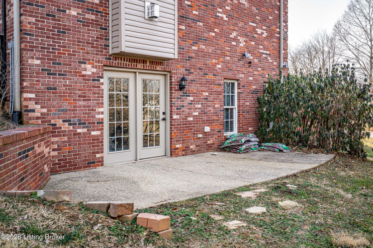 Listing Image 38