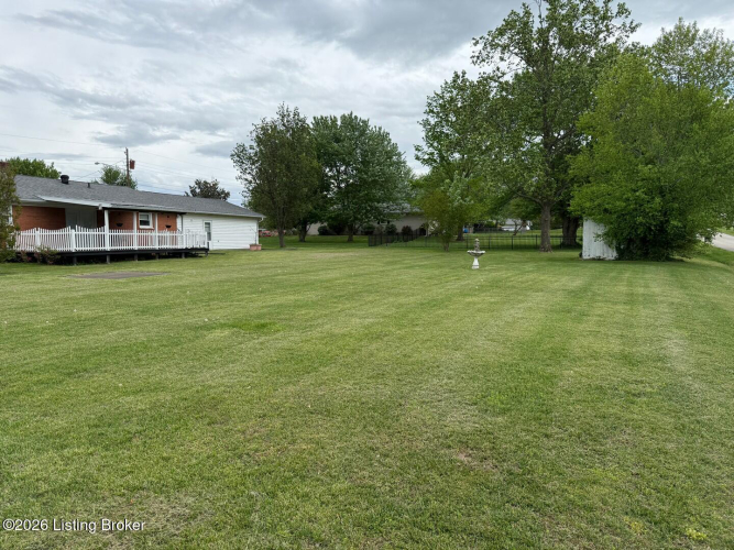 Listing Image 11