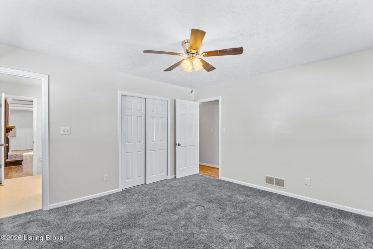 Listing Image 29