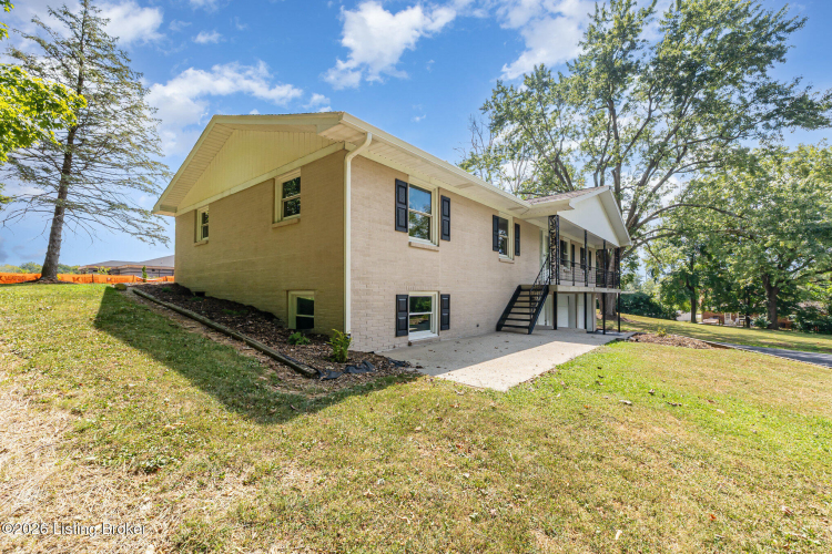 Listing Image 23